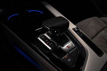 Audi S 4 Berline TDI — photo 29