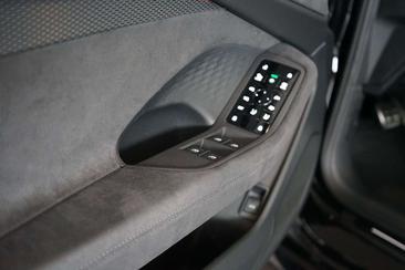 Audi A6 Avant TFSI E 55 E Quattro — photo 18
