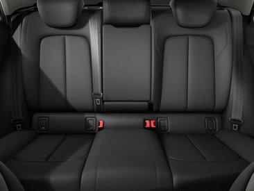 Audi Q2 35 TFSI — photo 9