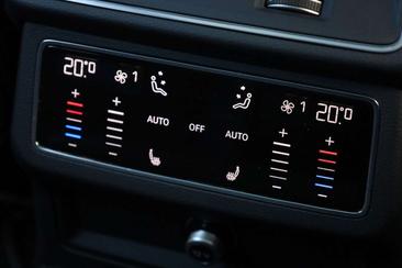 Audi A6 Avant TFSI E 55 E Quattro — photo 16