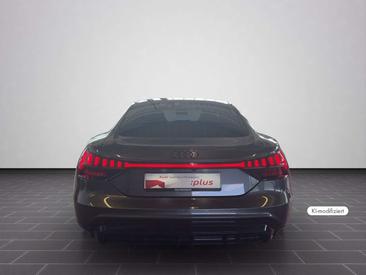 Audi E-tron GT Berline Quattro 350 KW — photo 6