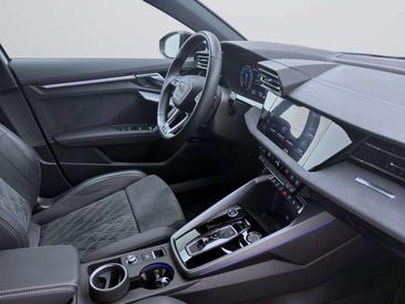 Audi A3 Sportback 35 TFSI — photo 17