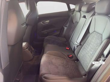 Audi E-tron GT Berline Quattro 350 KW — photo 14