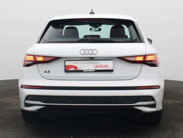 Audi A3 Sportback 35 TDI — photo 7