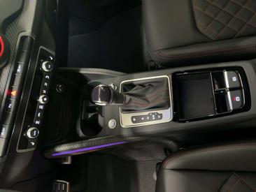 Audi Q2 35 TFSI — photo 15