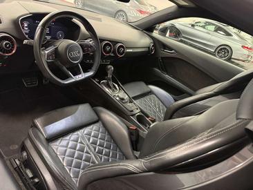 Audi TT S Line Competition Shadow Line 40 TFSI — photo 3