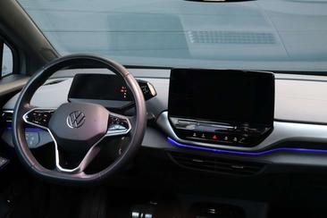 Volkswagen ID.4 Pro S — photo 5