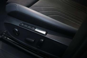 Volkswagen ID.4 Pro S — photo 9
