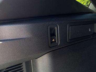 Volkswagen TIGUAN EHybrid — photo 35