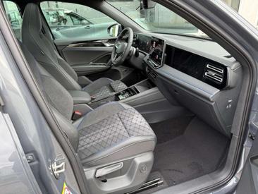 Volkswagen TIGUAN TDI 4Motion R-Line Plus — photo 11