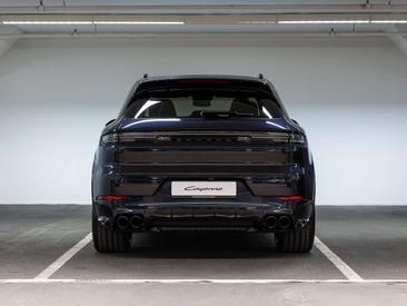 Porsche Cayenne S E-Hybrid — photo 6