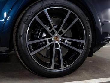 Porsche Cayenne S E-Hybrid — photo 11