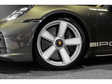 Porsche 911 Turbo S — photo 7