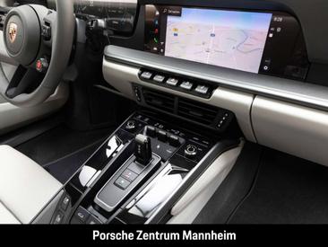 Porsche 911 Carrera S — photo 19
