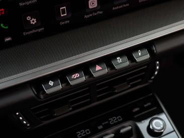 Porsche 911 Targa Targa 4 GTS — photo 40