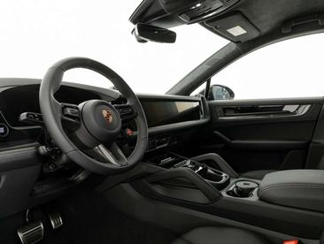 Porsche Cayenne Turbo E-Hybrid — photo 2
