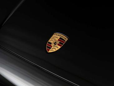 Porsche Cayenne Turbo E-Hybrid — photo 23
