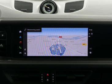 Porsche Cayenne Turbo E-Hybrid — photo 46