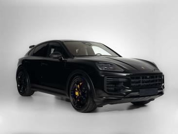 Porsche Cayenne Turbo E-Hybrid — photo 4