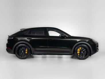 Porsche Cayenne Turbo E-Hybrid — photo 9