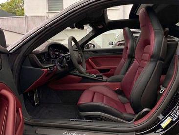 Porsche 911 Turbo S — photo 3