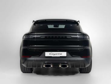 Porsche Cayenne Turbo E-Hybrid — photo 13