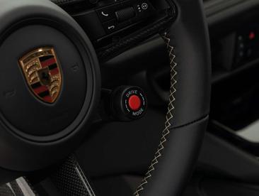 Porsche Cayenne Turbo E-Hybrid — photo 35