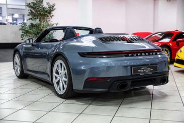 Porsche 911 Cabriolet Carrera S — photo 4