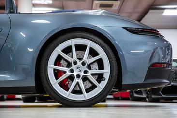 Porsche 911 Cabriolet Carrera S — photo 7