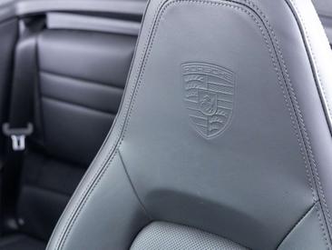 Porsche 911 Cabriolet Carrera S — photo 13