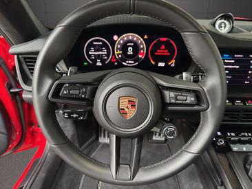 Porsche 911 GT3 Touring — photo 10