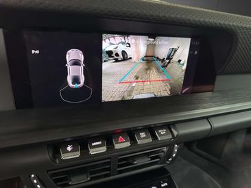 Porsche 911 GT3 Touring — photo 13