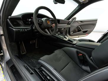 Porsche 911 Carrera GTS — photo 50