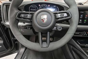 Porsche Cayenne S E-Hybrid — photo 14