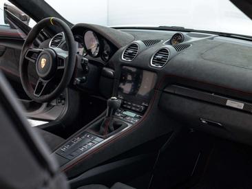 Porsche 718 Cabriolet Spyder RS — photo 27