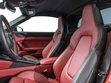 Porsche 911 Targa Targa 4 GTS — photo 13