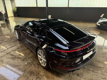 Porsche Panamera Turbo E-Hybrid — photo 31