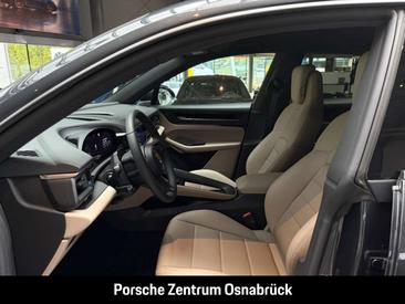 Porsche Macan I Electric — photo 15