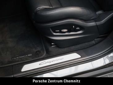 Porsche Cayenne E-Hybrid — photo 26