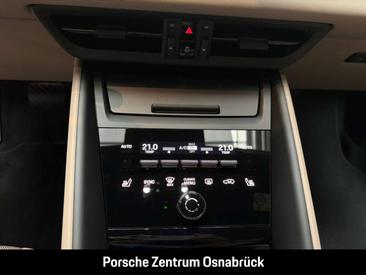 Porsche Macan I Electric — photo 23