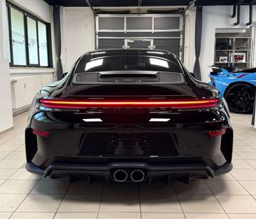 Porsche 911 GT3 — photo 4