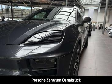 Porsche Macan I Electric — photo 33