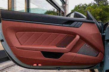 Porsche 911 Targa Targa 4 GTS — photo 15