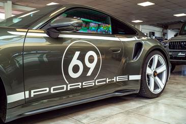 Porsche 911 Turbo S — photo 10
