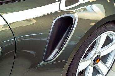 Porsche 911 Turbo S — photo 18