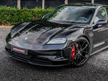 Porsche Taycan — photo 5