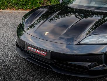 Porsche Taycan — photo 6