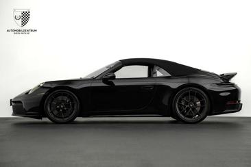 Porsche 911 Cabriolet Carrera GTS — photo 3