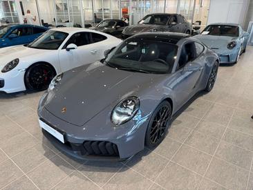Porsche 911 Carrera GTS — photo 3