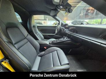 Porsche 911 Targa Targa 4 GTS — photo 32